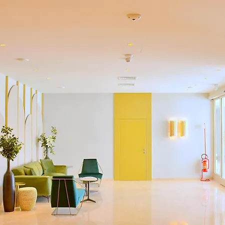 Apartment Warm Flat In The Heart Of - Beahost *
